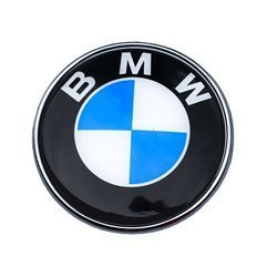 EMBLEMAT LOGO NA MASKĘ 82mm BMW