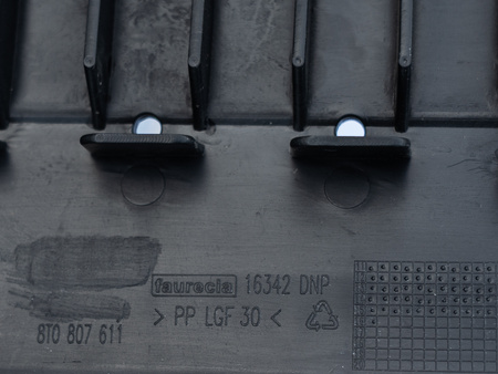 OSŁONA PŁYTA DOLNA SPOILER POD ZDERZAK 8T0807611 DO AUDI A5 8T LIFT 2011-17