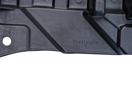 OSŁONA PŁYTA DOLNA POD ZDERZAK SILNIK CHŁODICE A2055200000 MERCEDES C W205